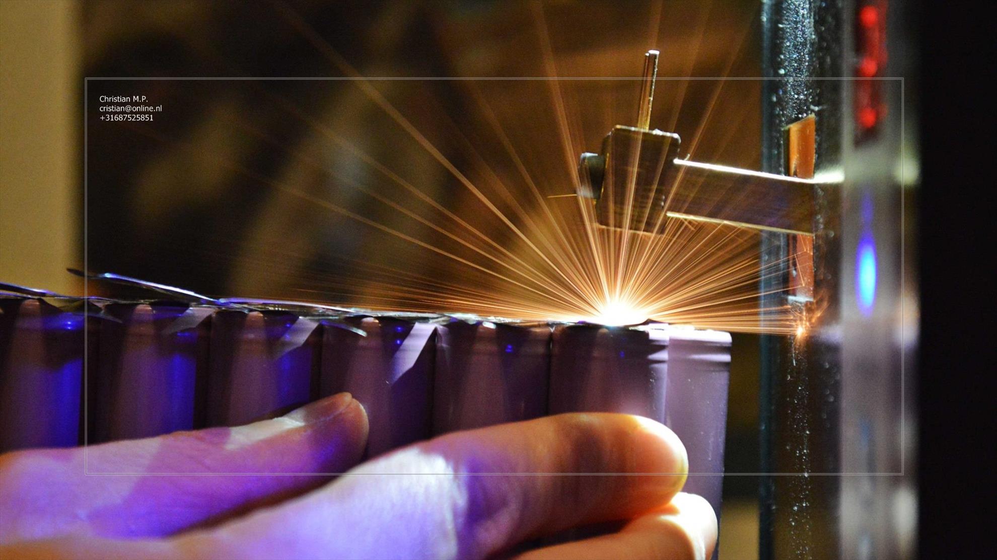 Manufacturare pachete de acumulatori - 111745018131435121035254677836555282169866o.jpg